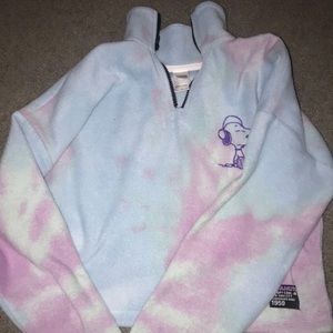 Multi Color Snoopy Crop Sweatshirt